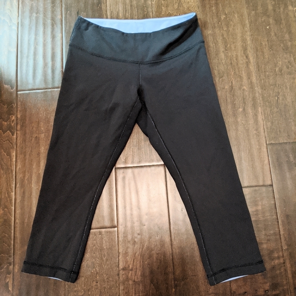 REVERSIBLE Lululemon Crops